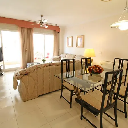 Apartment Holiday Apartment Perlamar